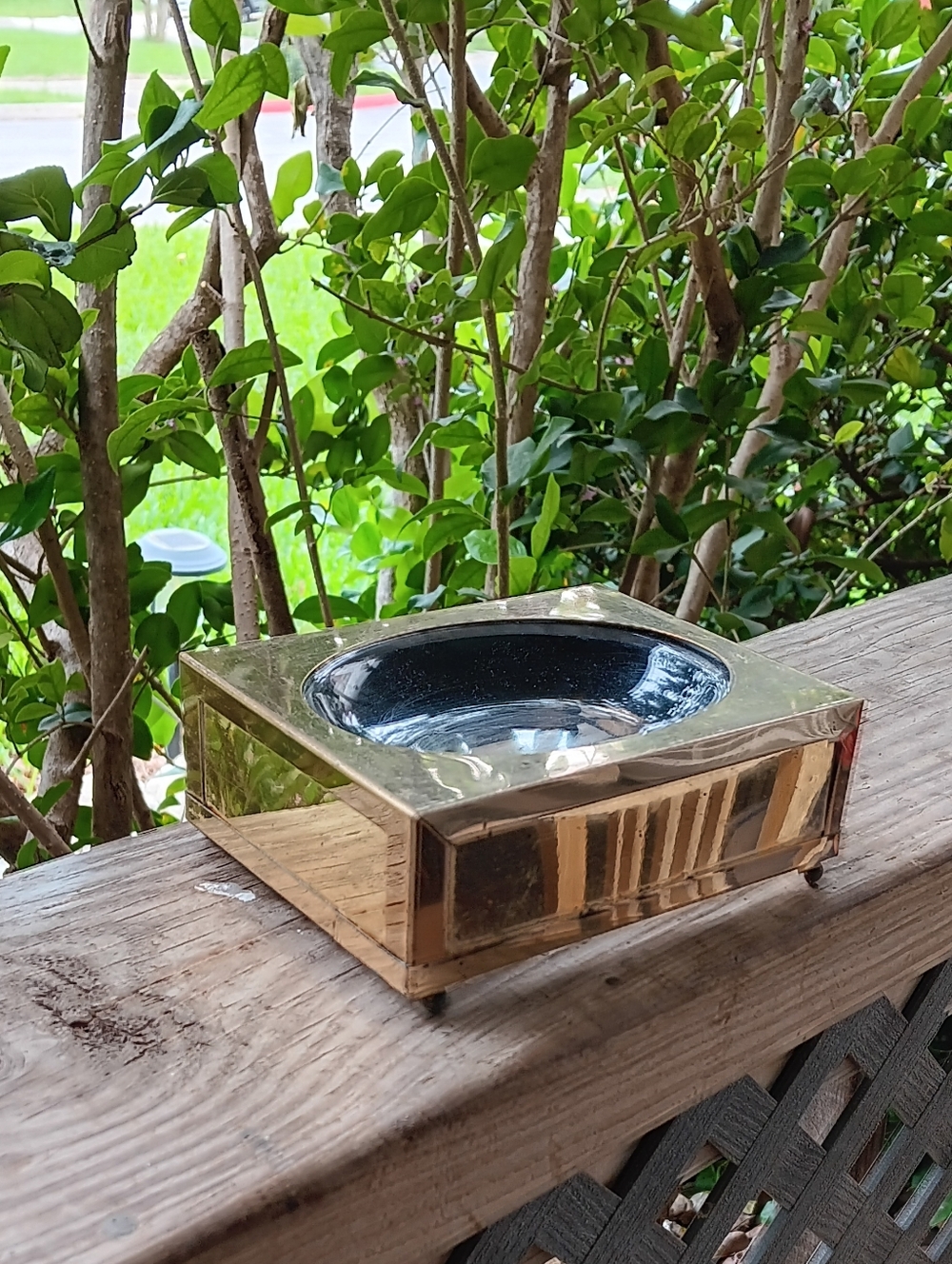 Vintage StyleBuilt Accessories New York Hollywood Regency Bath Soap Dish
